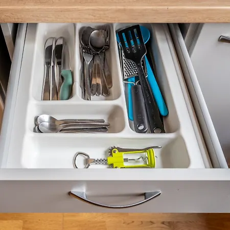 Charming In Old Town Апартаменты