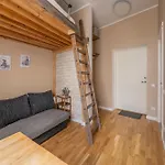Апартаменты Charming In Old Town Рига