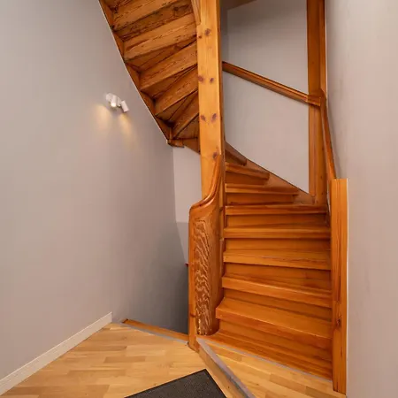 Charming In Old Town *